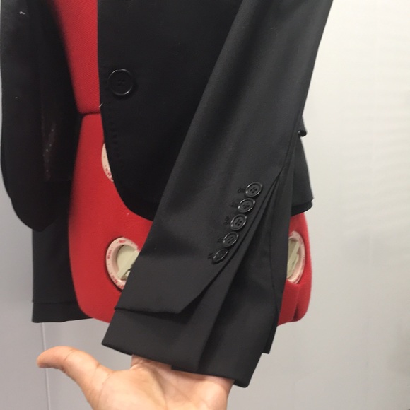 🔥  SUPER SLEEK 🔥 BCBGMaxAzria Tailored Blazer Jacket - Picture 4 of 7